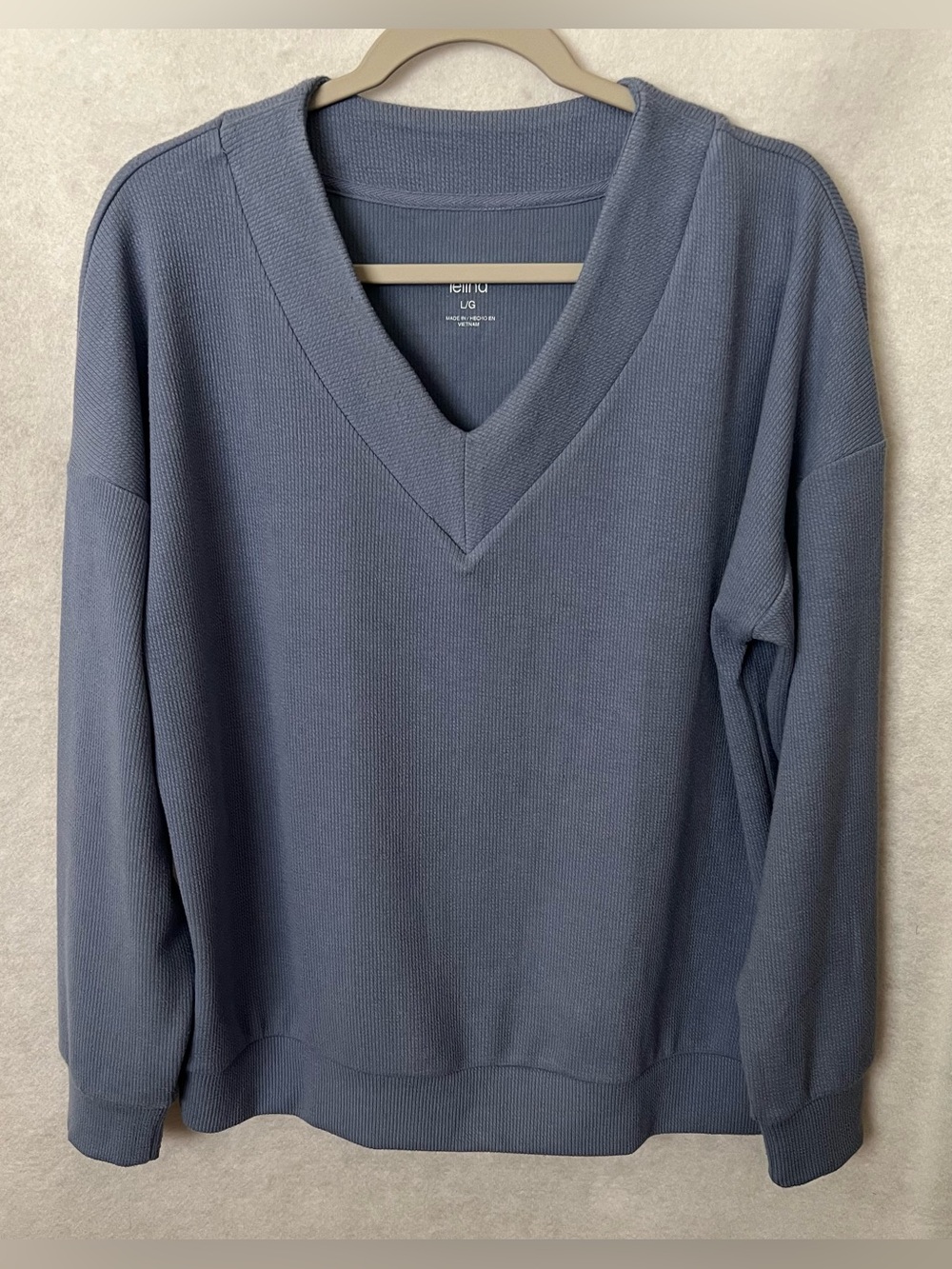 Felina Women’s Blue  V-Neck Long Sleeve Sweater